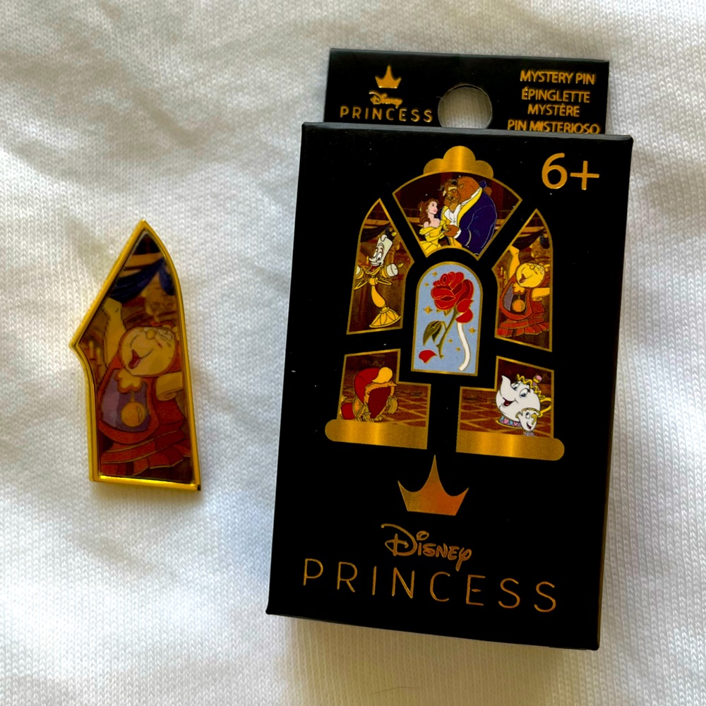 Loungefly Disney Beauty and The Beast Lenticular Portraits Pin Cogsworth